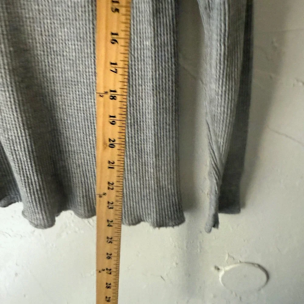 Northwest Territory Men's Gray Thermal Layer Outdoor Shirt L Waffle‎ Knit USA